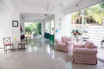 هتل Art Villa Dominicana