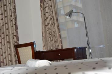هتل Florida Executive Inn