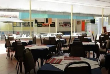 هتل Stadium Holiday Inn Mombasa