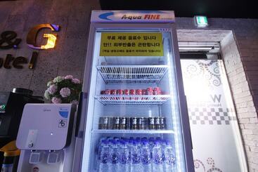 Jinju Gng Motel