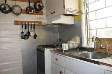 Kingsworth Bed And Breakfast