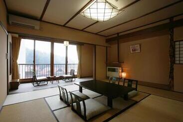 ریوکان Hishino Onsen Tokiwakan