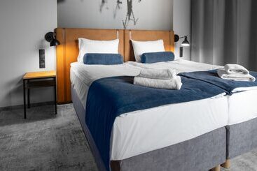 هتل Montownia Lofts & Experience