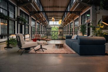 هتل Montownia Lofts & Experience