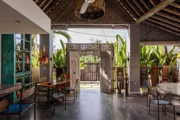 تختخواب و صبحانه Hari Indah Boutique Hotel & Spa