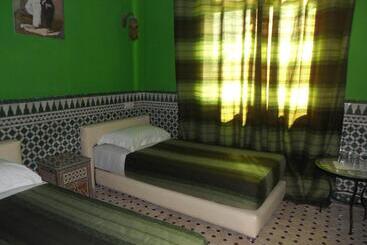 تختخواب و صبحانه Riad Passiflora
