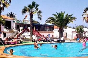 Bungalows Castillo Club Lake