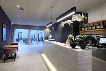 هتل Eurostars Porto Centro