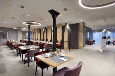 هتل Eurostars Porto Centro