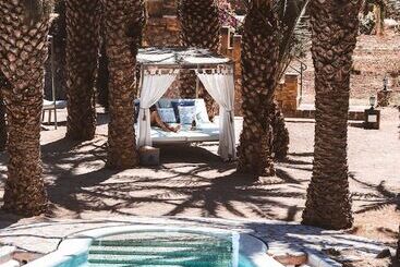 هتل Finca Ca N Ai  Adults Only