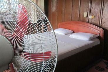 هتل Germain  Ganvie Holiday Resort