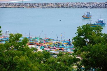 هتل Rest House Hambantota