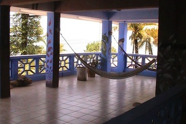 هتل Sea Front Inn