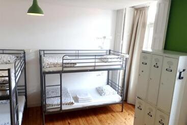 Leon Hostel