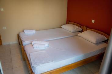 Act Art Skiathos