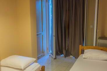 Act Art Skiathos