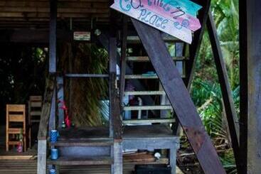 تختخواب و صبحانه Carmen's Place