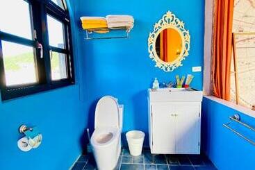 تختخواب و صبحانه 綠島寧靜海潛水 城堡館 Twinkleocean Diving Hostel