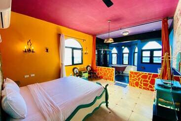 تختخواب و صبحانه 綠島寧靜海潛水 城堡館 Twinkleocean Diving Hostel