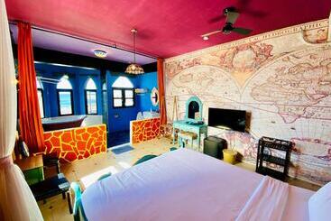 تختخواب و صبحانه 綠島寧靜海潛水 城堡館 Twinkleocean Diving Hostel