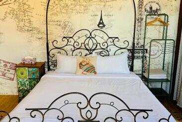 تختخواب و صبحانه 綠島寧靜海潛水 城堡館 Twinkleocean Diving Hostel