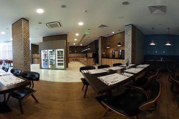 酒店 Best Western Plus Premium Inn