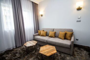 酒店 Best Western Plus Premium Inn