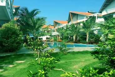 هتل Camellia Resort & Spa