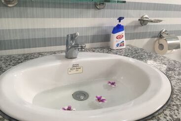 هتل Camellia Resort & Spa
