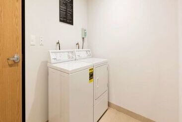 בית מלון כפרי Hampton Inn By Hilton Cancun Cumbres