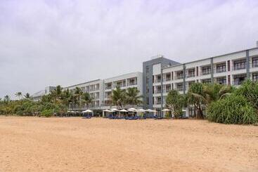 هتل Jie Jie Beach