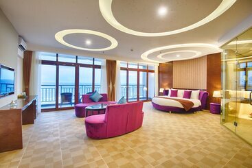 هتل Jie Jie Beach