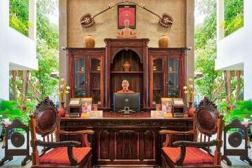 هتل Mane Village Suites