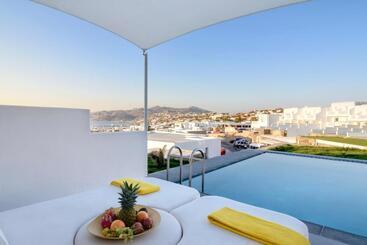 هتل Myconian Korali Relais & Chateaux