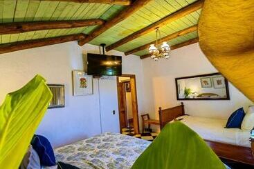 هتل Vendimia Parador