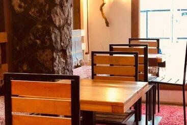 Wild Hostel