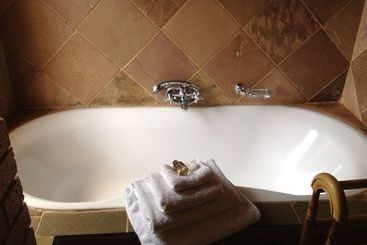 Berit Country Home & Chapel
