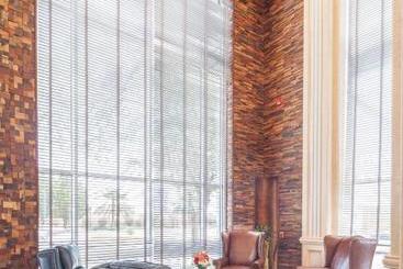 هتل Al Ahsa Grand Serviced Apartment
