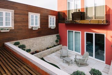 هتل Casa Do Rio Charm Suites