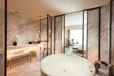 هتل Conrad Guangzhou