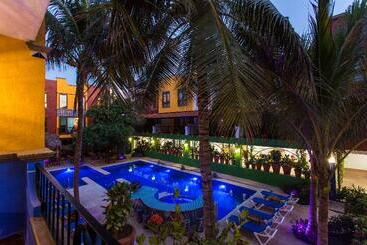 酒店 Casa Lotería  Pueblito Sayulita  Colorful, Family And Relax Experience With Private Parking And Pool