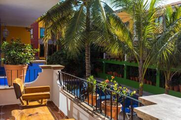 酒店 Casa Lotería  Pueblito Sayulita  Colorful, Family And Relax Experience With Private Parking And Pool