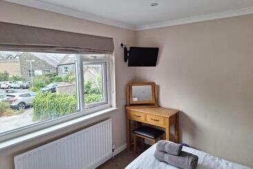 هتل Ferndale Lodge