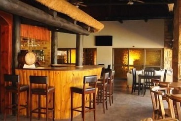 酒店 Kumbagana Game Lodge