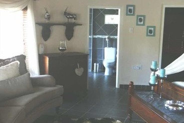 酒店 Kumbagana Game Lodge