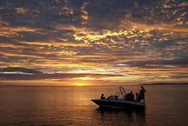 هتل Lake Kariba Inns