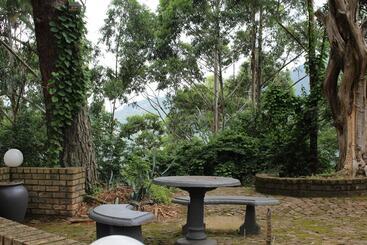 هتل Magoebaskloof Mountain Lodge