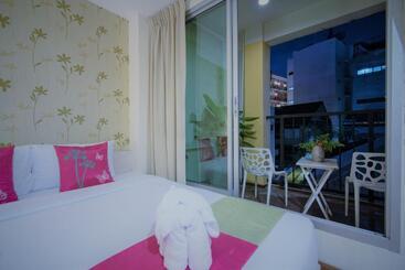 هتل Villa Chacha Khaosan Rambuttri