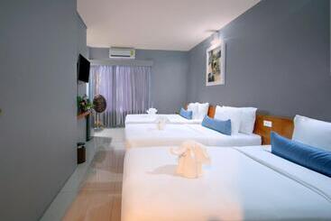 هتل Villa Chacha Khaosan Rambuttri