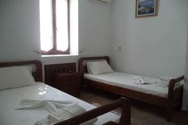 דירות לתיירים Ilis Villas